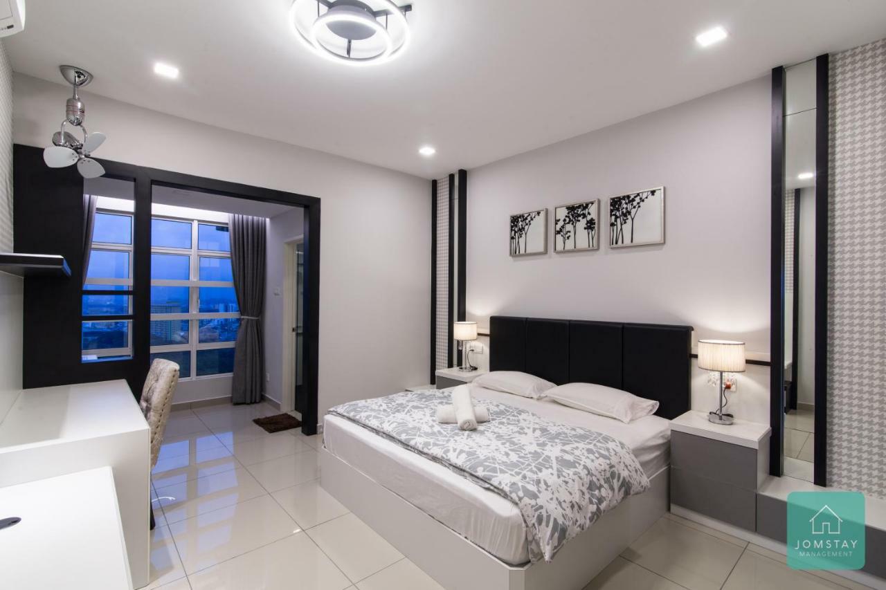 Jomstay Majestic Premier Town