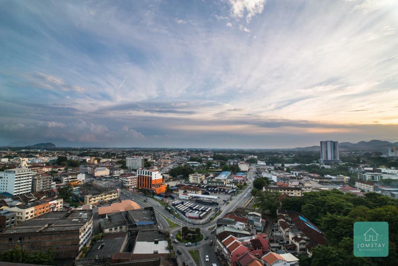 Jomstay Majestic Premier Town Apartment *
